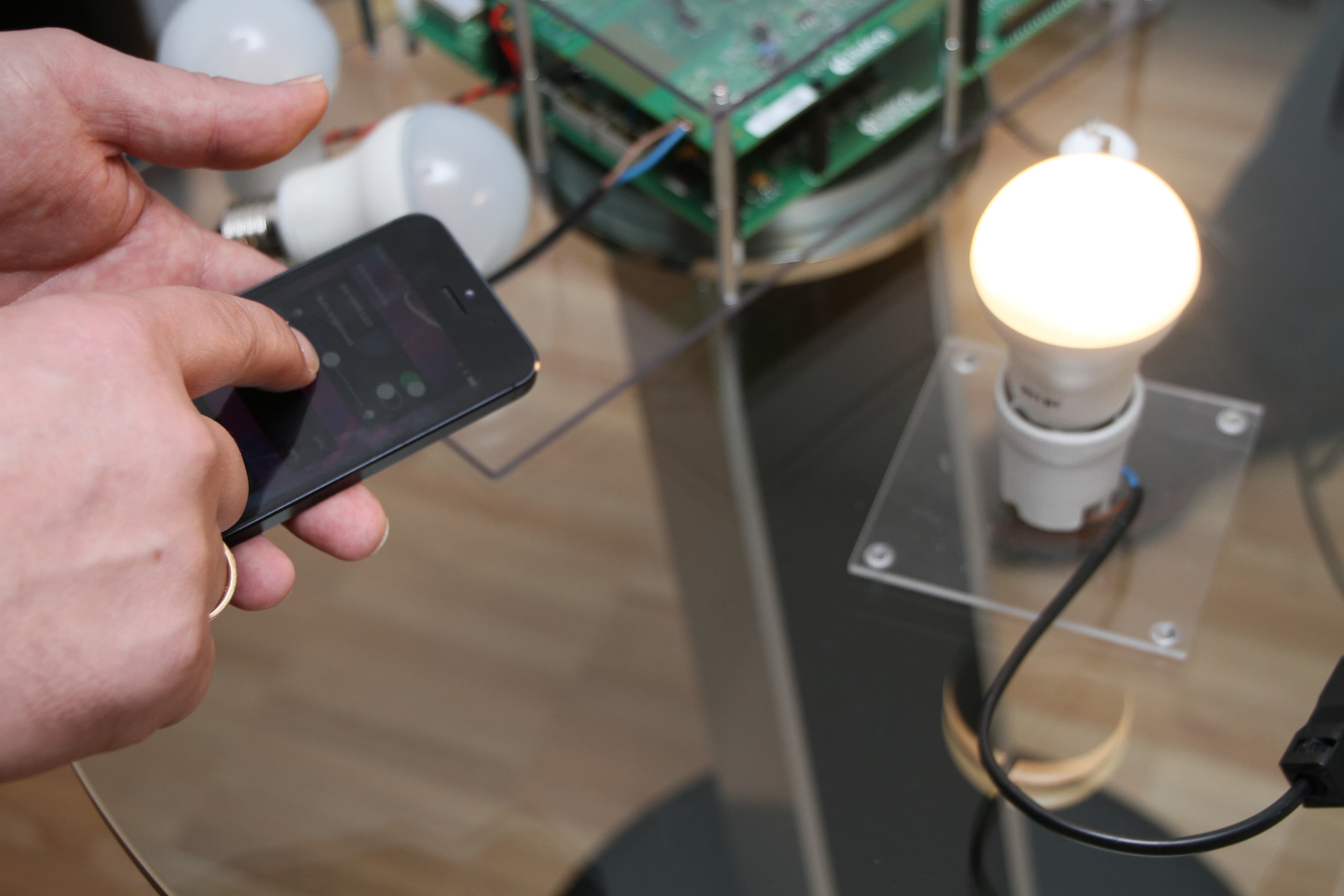 Lighting Innovation - Dialog Semiconductor Introduces New smarteXite Technology Platform for Intelligent LED Lighting