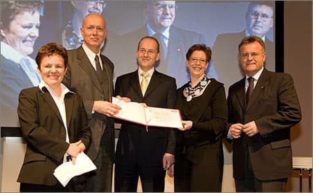 Lumitech's PI-LED-Technology is awarded with the Austrian National Award for Innovation 2007