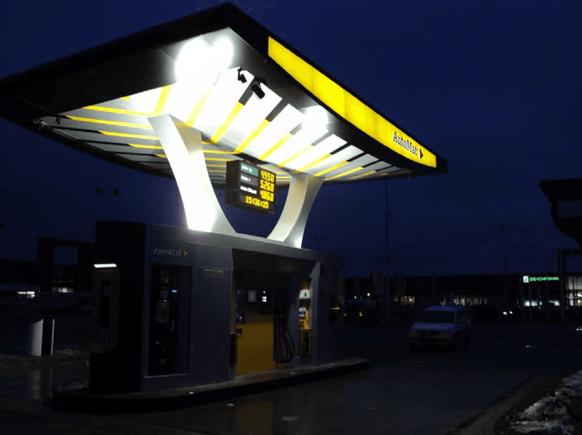 Practical Results of a Gas Station Refurbishment with LED Luminaires by the Electromagnetica SA Semiconductor Lighting Centre
