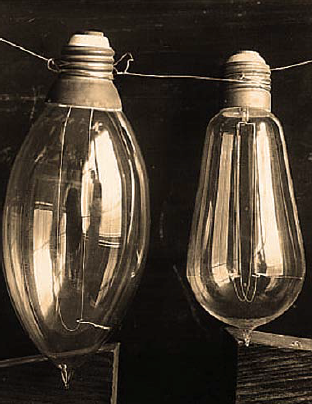 An LED Solution for Historic Monumental Electric Chandeliers by Ramselaar Light Solutions