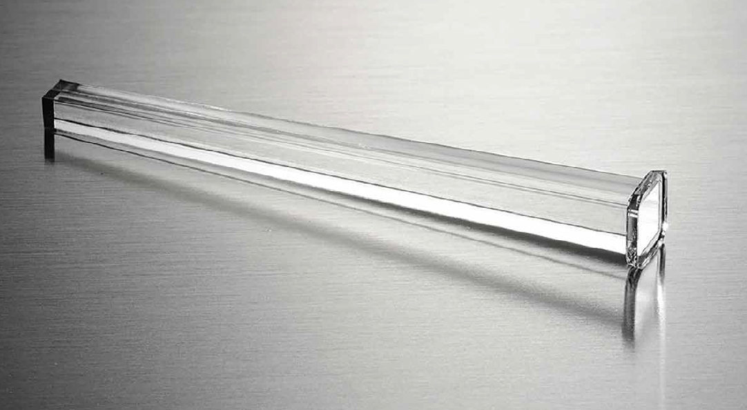 Structured Glass Light Guides for Efficient Lighting